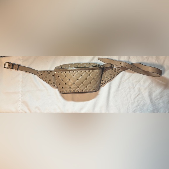 VALENTINO GARAVANI PYRAMID STUD BELT BAG / FANNY PACK - Picture 15 of 15